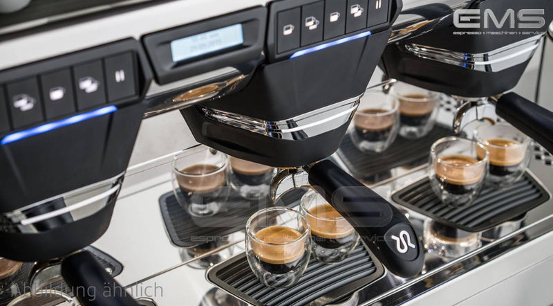 Classe 7 USB│2G - sehr gut erhaltenes Gebrauchtgerät mit zwei Rancilio OD Mühlen